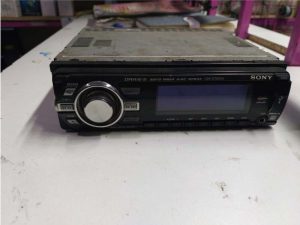 Sony Car Radio - cd, mp3, usb.